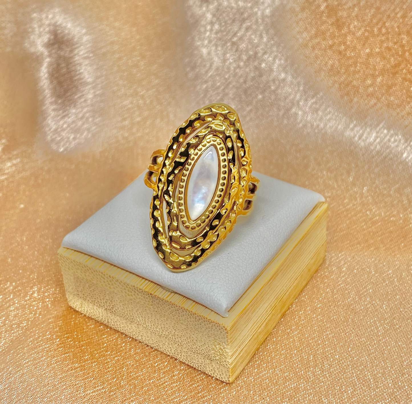 Bague Marquise